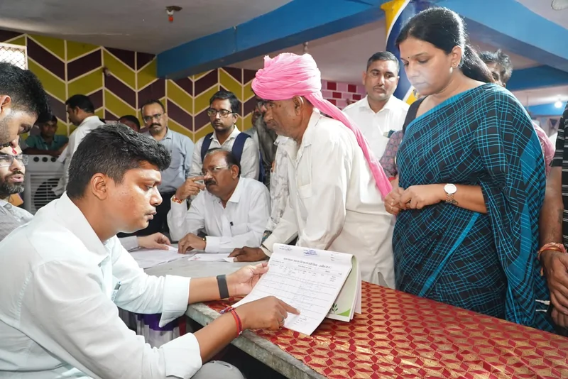 मुख्यमंत्री जन-विश्वास अभियान के तहत ग्राम घिनोदा में जिला स्तरीय जनविश्वास शिविर आयोजित